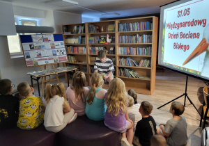 Międzynarodowy Dzień Bociana w bibliotece szkolnej