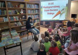 Międzynarodowy Dzień Bociana w bibliotece szkolnej