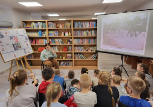 Narodowe Święto Niepodległości – lekcje biblioteczne dla klas 0-II