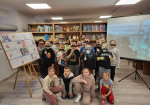 Narodowe Święto Niepodległości – lekcje biblioteczne dla klas 0-II