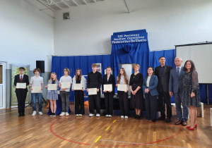 Laureaci XIII Powiatowego Konkursu Czytelniczego "Przeczytaj, Bo Warto"