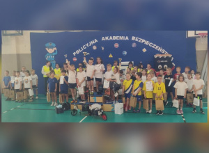 Wspólne zdjęcie uczestników Policyjnej Akademii Bezpieczeństwa